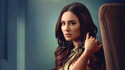 مي القاضي سعيدة بردود الأفعال على دورها في صيد العقارب 