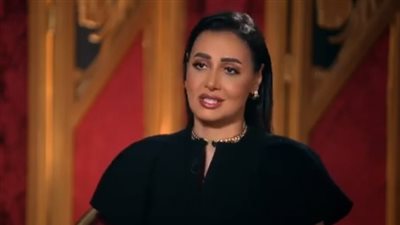 حلا شيحة تكشف تفاصيل أزمتها مع تامر حسني (فيديو)