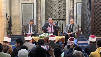 ملتقى الأزهر للقضايا الإسلامية يناقش قضية الشباب وأهمية استغلال الوقت