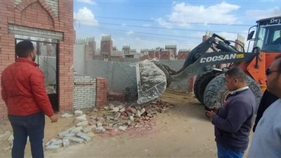 إزالة 400 مقبرة مخالفة على أراضى أملاك الدولة بالخانكة 