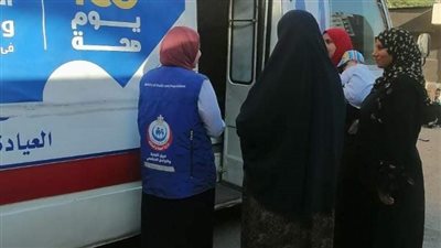 صحة سوهاج تنفذ قافلة طبية مجانية بقرية أولاد غريب