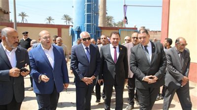 محافظ الجيزة يطلق إشارة التشغيل التجريبي لـ3 محطات رفع صرف صحي