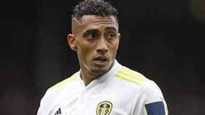 مانشيستر يونايتد يقترب من ضم نجم برشلونة 