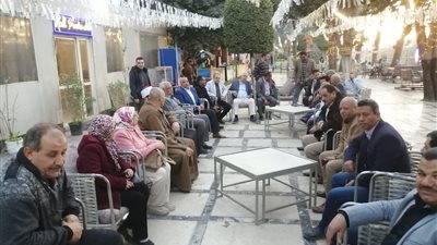 الاتحاد المحلي لعمال أسيوط ينظم إفطارا جماعيا