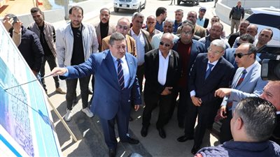 محافظ المنيا يفتتح كوبري ملوي العلوي بتكلفة 338 مليون جنيهاً 