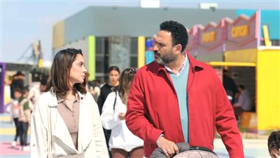 بابا جه لأكرم حسني يتناول نظرة المجتمع للمطلقات في الحلقة العاشرة