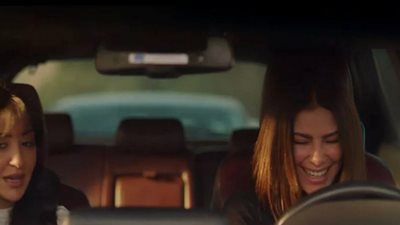 مسلسل لحظة غضب الحلقة 11| جريمة قتل وهمية لـ ناردين فرج وعلي قاسم ينقلب على صبا مبارك