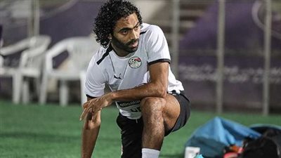 ناقد رياضي: حسين الشحات كان يتمنى الإستمرار مع المنتخب