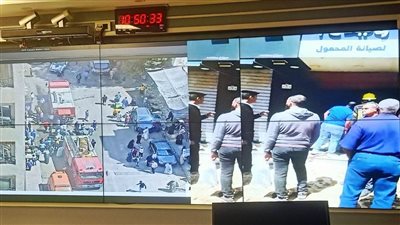 محافظ أسوان يتابع جهود احتواء حريق أحد المحلات 