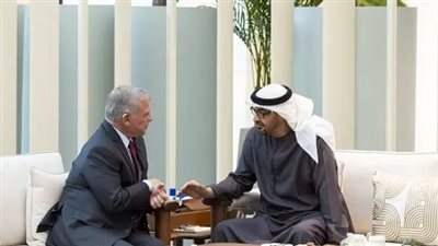رئيس الإمارات وملك الأردن يبحثان التطورات في المنطقة