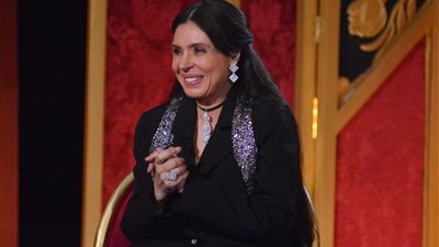 دينا: قالولي إن أمي ماتت في طفولتي واكتشفت انها عايشة