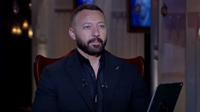 أحمد فهمي يتراجع عن منع زوجته من الغناء: “كانت قفلة دماغ”