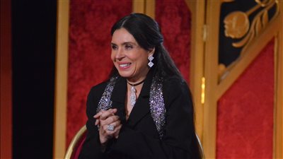 دينا: أنا أقوى من أني أطلب الطلاق بسبب الخيانة.. 