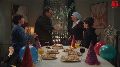 مسلسل عتبات البهجة| وفاء صادق تشك فى خيانة هشام إسماعيل 