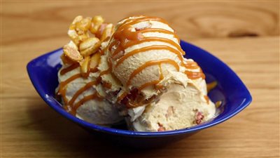 يمنع اضطرابات الأعصاب| طريقة تحضير آيس كريم بالتمر وصوص التوفي لضيافة رمضان