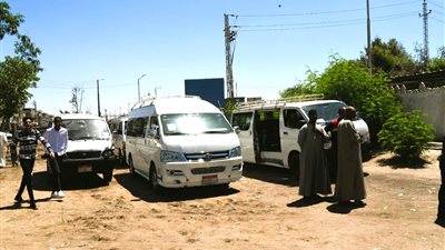 قنا| أرقام ساخنة لتلقي الشكاوي من المغالاة بالتعريفة بعد تحريك أسعار الوقود 