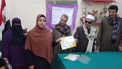 مركز شباب النجمة والحمران يكرم حفظة القرآن الكريم