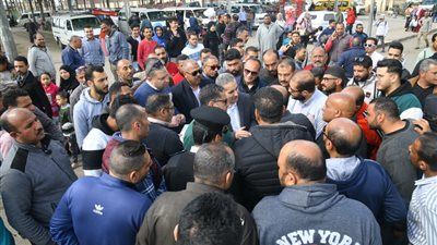 محافظ الغربية يشدد على تركيب لافتات بالتعريفة الجديدة للركوب