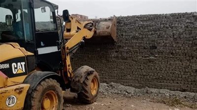 إزالة 50 حالة تعدٍ بالبناء المخالف بمركز ومدينة الفيوم 