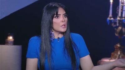 رد قوي من حورية فرغلي على علاقتها بحسن شاكوش ورحلة العين السخنة