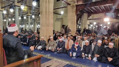 علي مهدي: القرآن يرفع رؤوس أصحابه في الدنيا ولا يتخلى عنهم في الآخرة