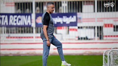 تعرف على قرار جوميز لاعبى الزمالك بعد التعادل مع زد 