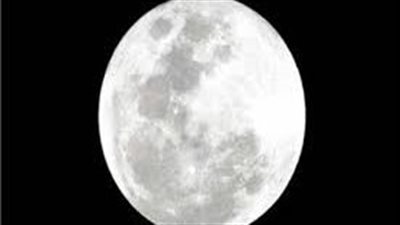 بدر شهر رمضان يُزين سماء مصر.. غدًا