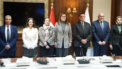 توقيع عقود تنفيذ مشروعات المرحلة الخامسة لمنظومة المخلفات الصلبة 