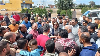 نائب محافظ البحيرة تتفقد مجمع المواقف بكوم حماده