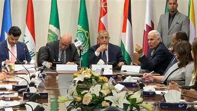 رئيس اتحاد اليونسكو: العالم يمر بحرب معلوماتية وعلى الإعلام التصدي للأخبار المضللة