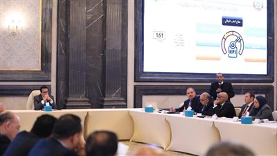 وزير الصحة يوجه بتكثيف الزيارات الميدانية لمتابعة أداء المستشفيات