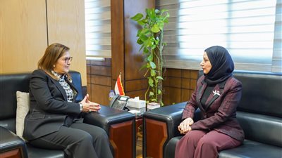 وزيرة التخطيط والتنمية الاقتصادية المصرية تستقبل سفيرة البحرين في القاهرة