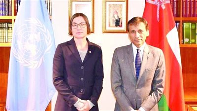 الصليب الأحمر يشيد بجهود سلطنة عمان الداعمة للسلام