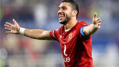 رامي ربيعة ينفرد برقم قياسي عقب التتويج بالدوري