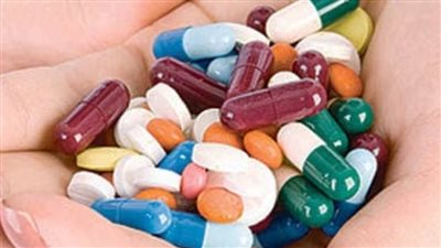 أبرزها الاستخدام المفرط.. أسباب مقاومة المضادات الحيوية