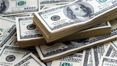 أسعار صرف الدولار بالبنوك بمستهل تعاملات الإثنين 