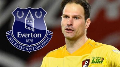 إيفرتون الإنجليزي يكشف موقفه من بيع حارس الفريق للنصر السعودي