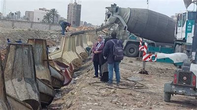 الهيئة المصرية لحماية الشواطئ تتابع أعمال حماية ساحل مدينة الإسكندرية 