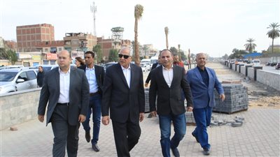 محافظ الجيزة يتفقد أعمال تطوير محور المنصورية