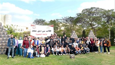 رئيس جامعة المنصورة يشهد مبادرة «كراتين الخير » لأسرة طلاب من أجل مصر