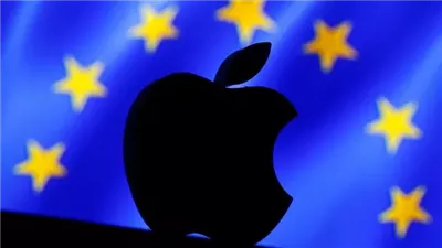 الاتحاد الأوروبي يحقق مع Apple وMeta وGoogle بشأن الرسوم والتفضيل الذاتي