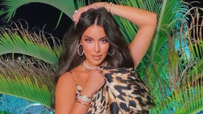 ياسمين صبري تتألق بالكاجوال ومكياج ناعم عبر إنستجرام