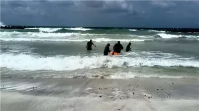 انتشال جثة غريق شاطئ النخيل بعد 6 أيام بالإسكندرية 