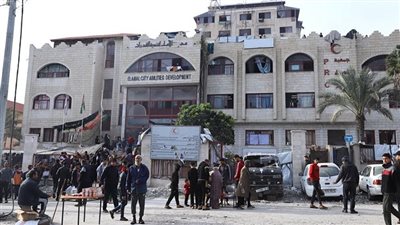 إسرائيل ترفض مطالب منظمات دولية لإيصال مساعدات غذائية إلى مستشفى الأمل غزة