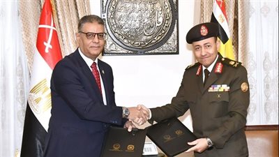 الفنية العسكرية توقع بروتوكولي تعاون مع العربية للتصنيع والقومية للاستشعار من البعد 