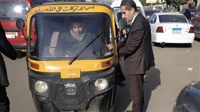 أهالي الغربية يطالبون بتحديد تعريفة ركوب وخط سير للتوكتوك