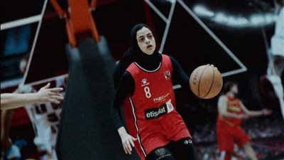 سيدات الأهلي يهزمن سموحة في دوري السوبر للسلة