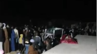 تشييع جثمان أحد ضحايا غرق مركب الهجرة غير الشرعية بمسقط رأسه بالفيوم