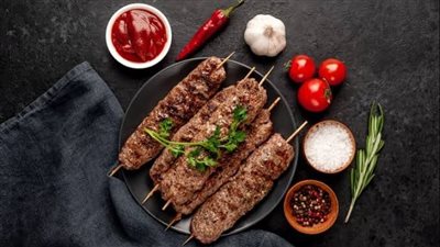 لعزومة رمضان.. أسهل طريقة لعمل الكباب في المنزل