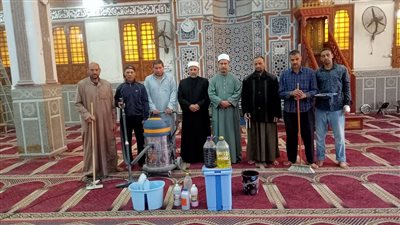 إنطلاق حملة النظافة بمساجد الاعتكاف استعدادًا للعشر الأواخر من رمضان 